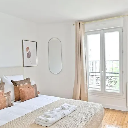 Spacieux 50m2 Proche De La Capitale